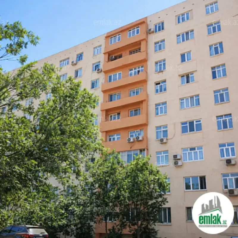Satılır 5 otaqlı köhnə tikili 120 m²