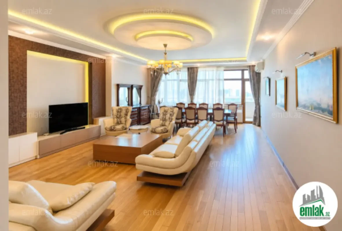 Satılır 4 otaqlı yeni tikili 200 m²