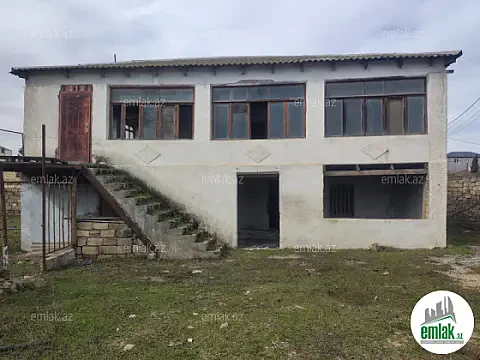 Satılır 4 otaqlı həyət evi 220 m² — Bakı 4 otaq 220.00 m²