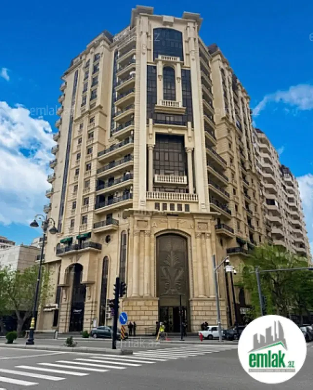 Satılır 2 otaqlı yeni tikili 95 m²