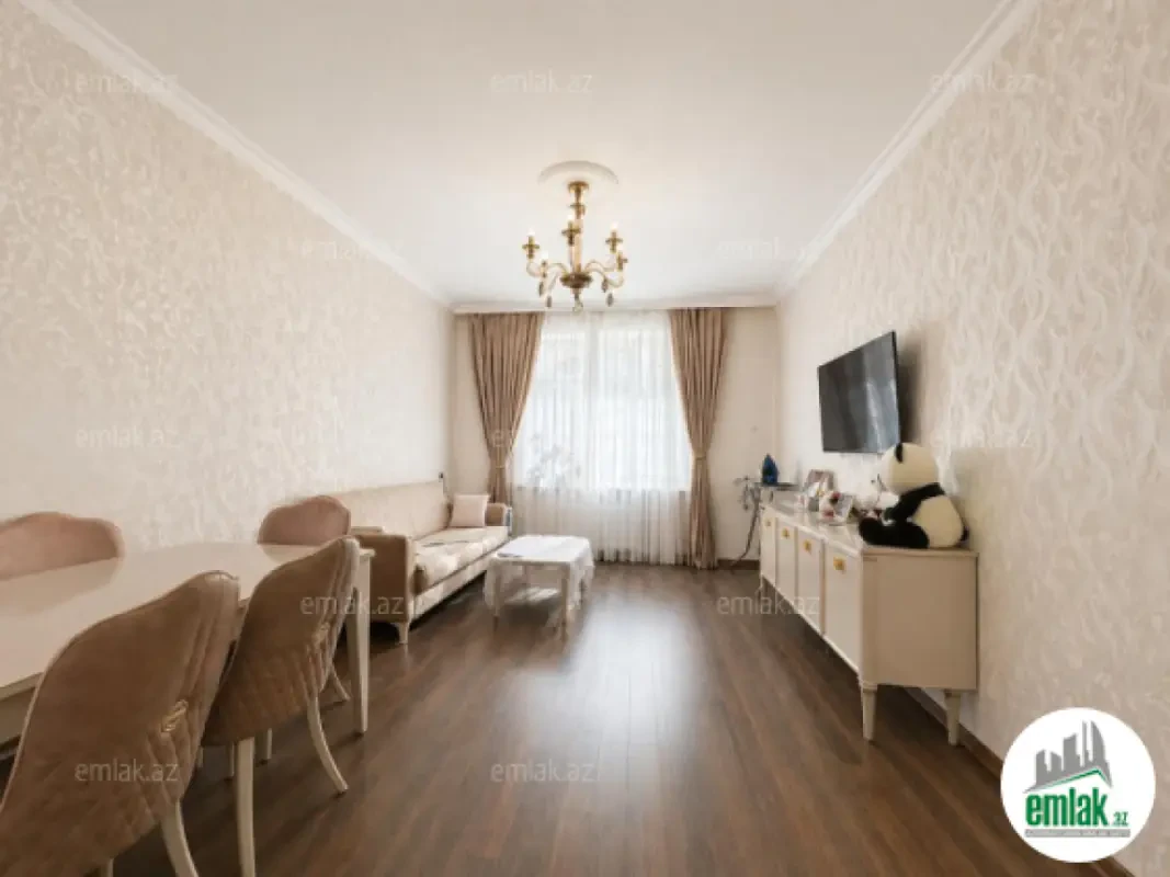 Satılır 3 otaqlı köhnə tikili 85 m²