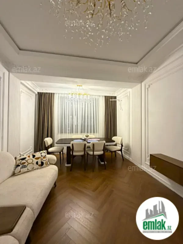 Satılır 3 otaqlı yeni tikili 118 m²