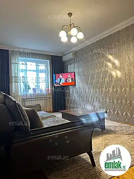 Satılır 2 otaqlı köhnə tikili 65 m² — Bakı 2 otaq 65.00 m²