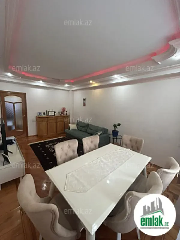 Satılır 3 otaqlı yeni tikili 100 m²