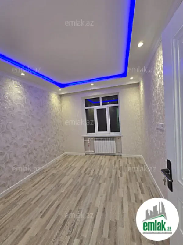 Satılır 2 otaqlı köhnə tikili 70 m²