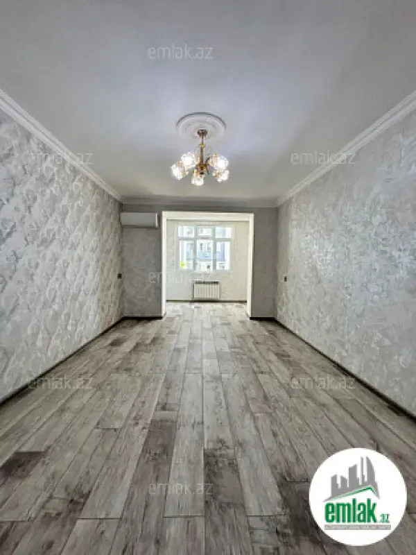 Satılır 2 otaqlı köhnə tikili 65 m²