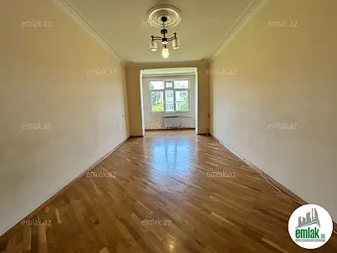 Satılır 3 otaqlı köhnə tikili 90 m² — Bakı 3 otaq 90.00 m²