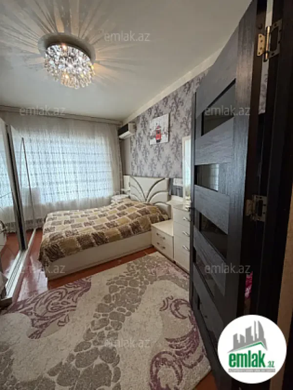 Satılır 3 otaqlı köhnə tikili 85 m²