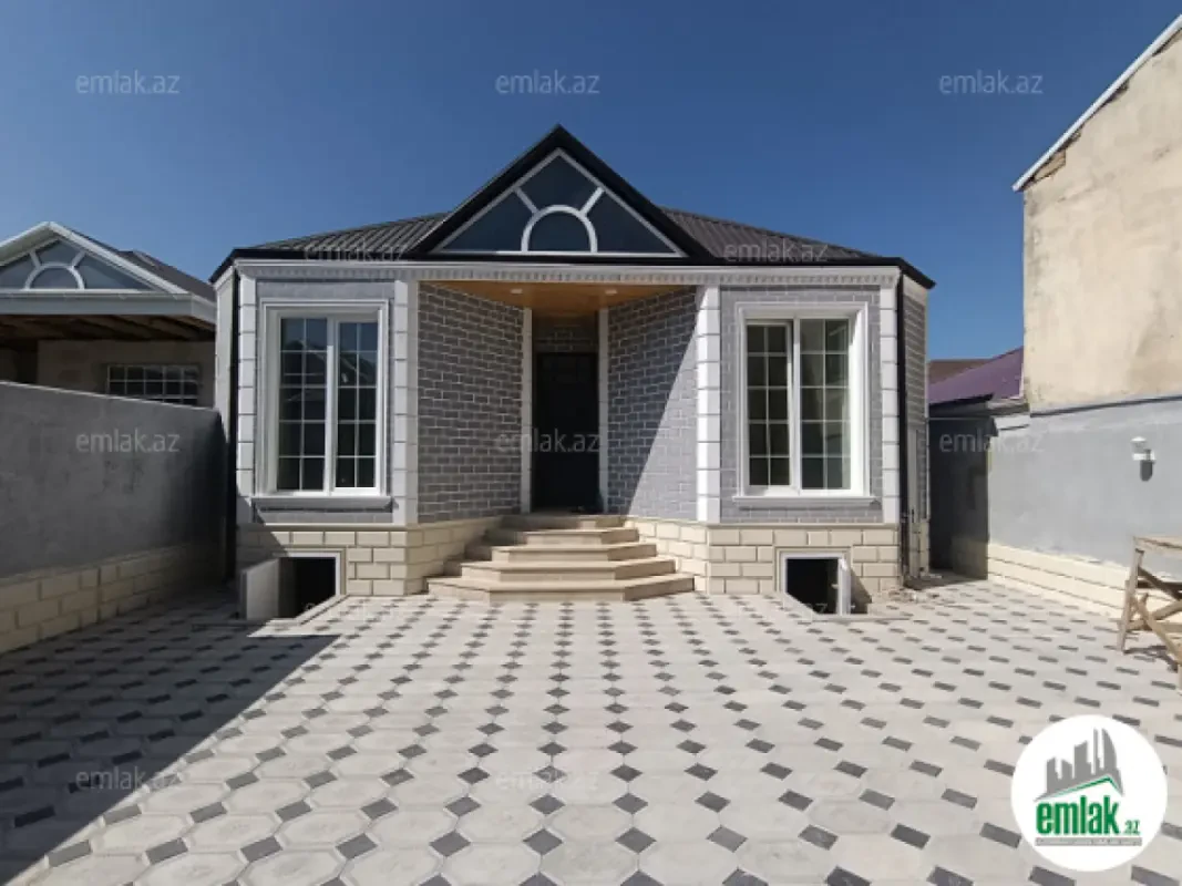Satılır 4 otaqlı həyət evi 120 m²
