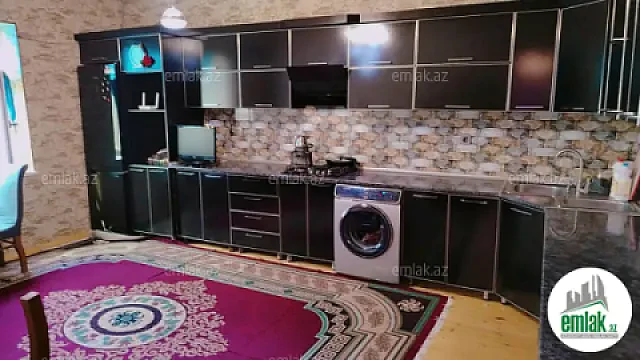 Satılır 3 otaqlı həyət evi 6 m² — Bakı 3 otaq 6.00 m²