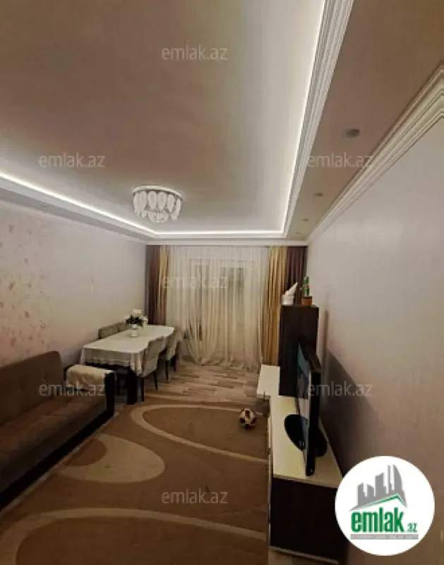 Satılır 3 otaqlı köhnə tikili 82 m²