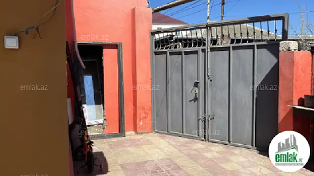 Satılır 4 otaqlı həyət evi 120 m² — Bakı 4 otaq 120.00 m²