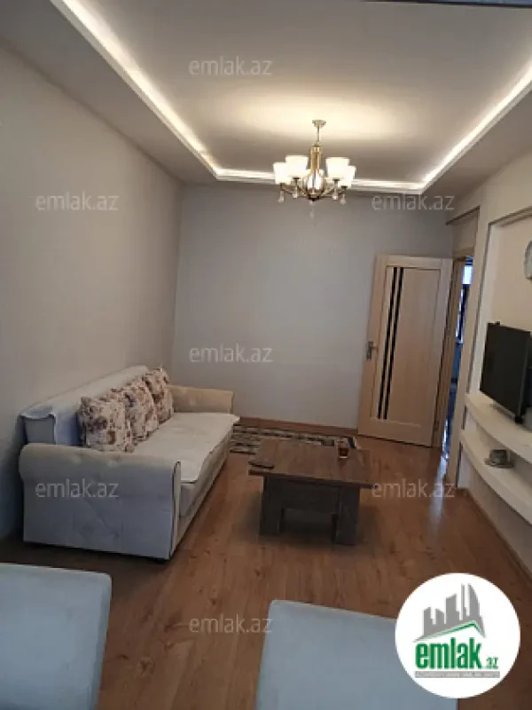 Satılır 3 otaqlı köhnə tikili 75 m²