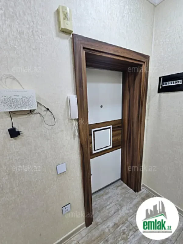 Satılır 3 otaqlı köhnə tikili 110 m²