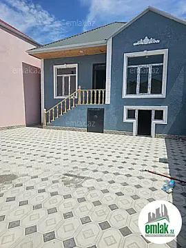 Satılır 4 otaqlı həyət evi 110 m² — Bakı 4 otaq 110.00 m²