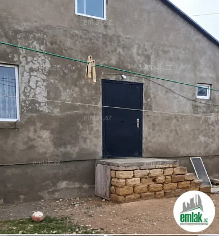 Satılır 4 otaqlı yeni tikili 80 m²