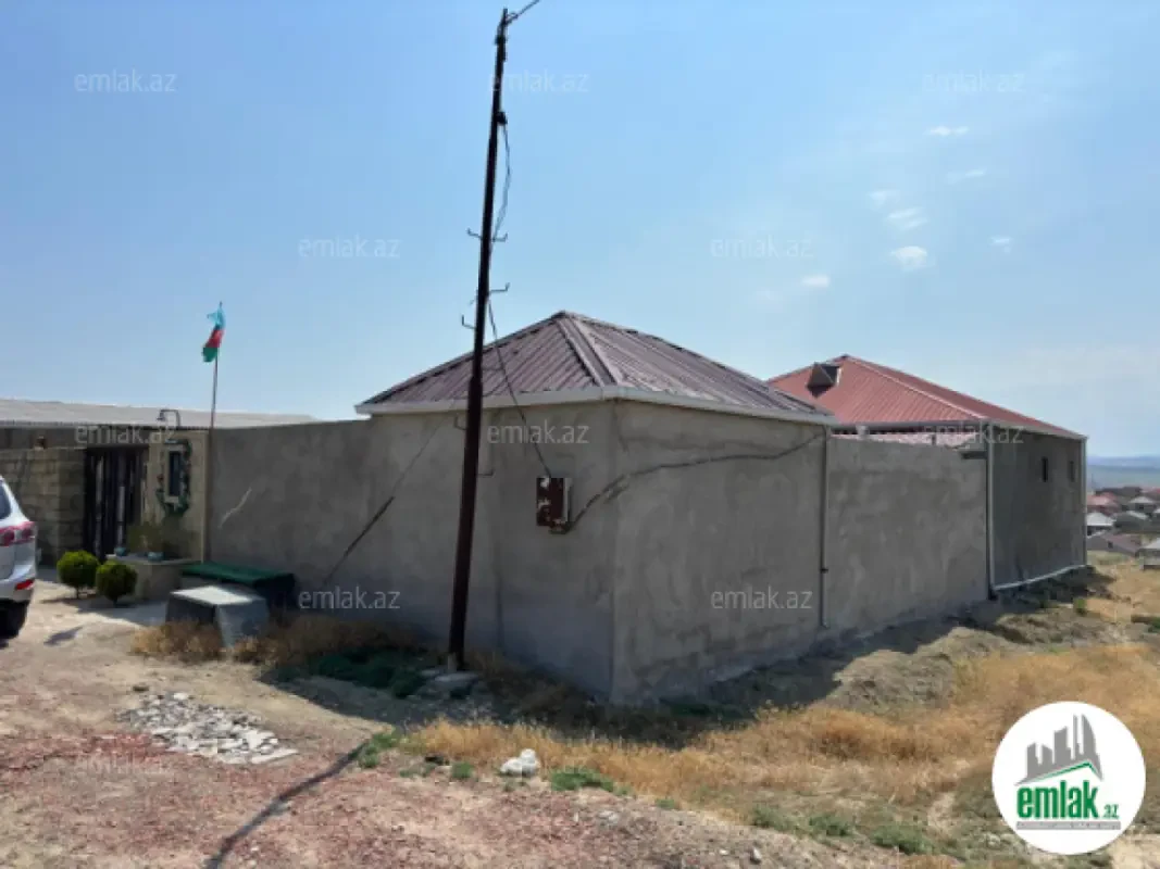 Satılır 3 otaqlı həyət evi 66 m²