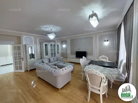 Satılır 4 otaqlı yeni tikili 215 m² — Bakı 4 otaq 215.00 m²