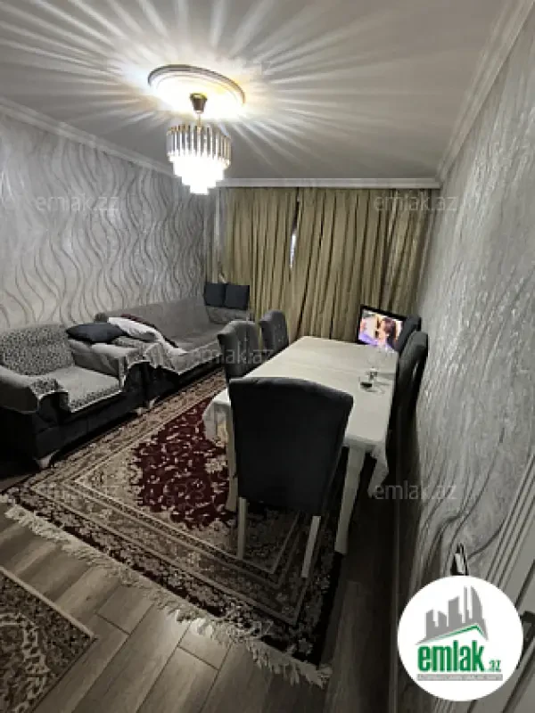 Satılır 3 otaqlı köhnə tikili 70 m²