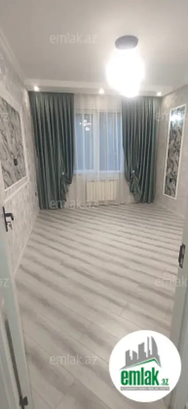 Satılır 2 otaqlı köhnə tikili 55 m²