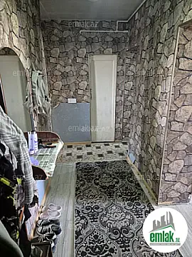 Satılır 4 otaqlı köhnə tikili 70 m² — Bakı 4 otaq 70.00 m²