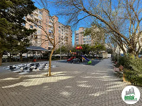 Satılır 2 otaqlı köhnə tikili 75 m² — Bakı 2 otaq 75.00 m²