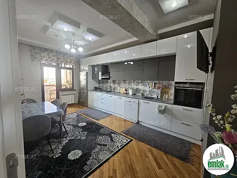 Satılır 3 otaqlı yeni tikili 135 m² — Bakı 3 otaq 135.00 m²