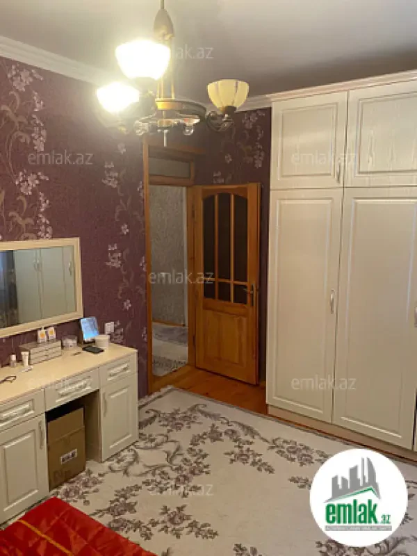 Satılır 3 otaqlı həyət evi 100 m²