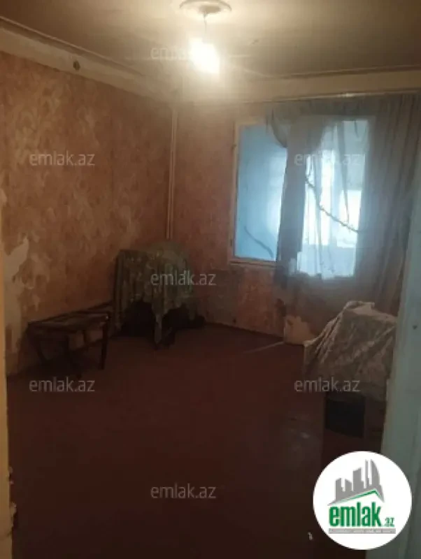 Satılır 5 otaqlı köhnə tikili 125 m²