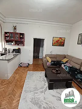 Satılır 2 otaqlı köhnə tikili 50 m² — Bakı 2 otaq 50.00 m²