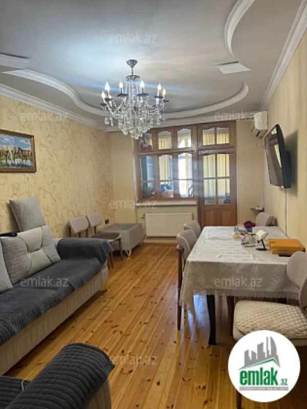 Satılır 2 otaqlı köhnə tikili 53.5 m²