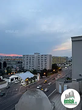 Satılır 3 otaqlı köhnə tikili 90 m² — Bakı 3 otaq 90.00 m²