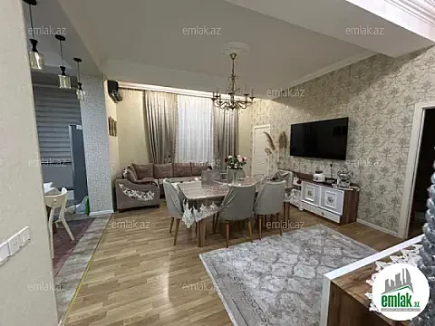 Satılır 4 otaqlı köhnə tikili 110 m² — Bakı 4 otaq 110.00 m²