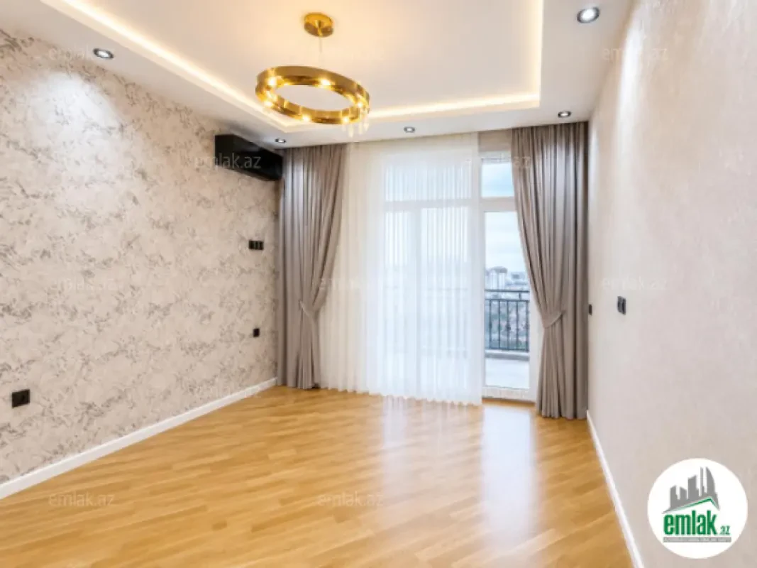 Satılır 2 otaqlı yeni tikili 70 m²
