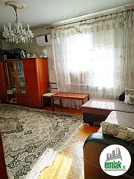 Satılır 2 otaqlı köhnə tikili 55 m² — Bakı 2 otaq 55.00 m²