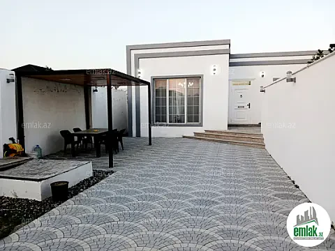 Satılır 3 otaqlı mənzil 93 m² — Bakı 3 otaq 93.00 m²