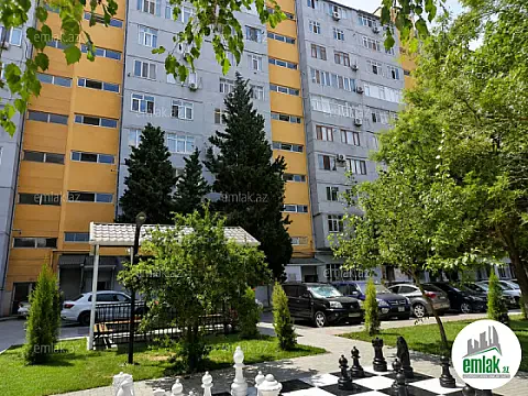 Satılır 2 otaqlı köhnə tikili 70 m² — Bakı 2 otaq 70.00 m²