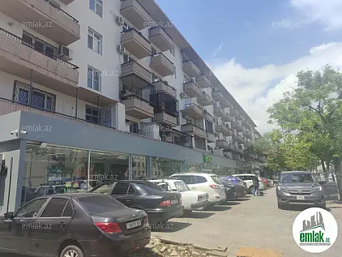 Satılır 4 otaqlı köhnə tikili 125 m² — Bakı 4 otaq 125.00 m²