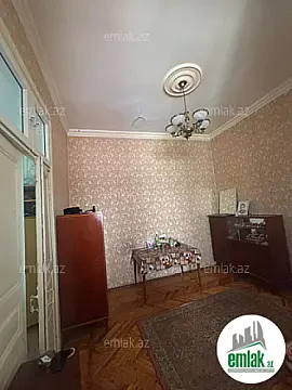 Satılır 2 otaqlı köhnə tikili 47 m² — Bakı 2 otaq 47.00 m²