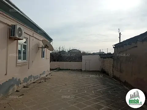 Satılır 4 otaqlı həyət evi 120 m² — Bakı 4 otaq 120.00 m²