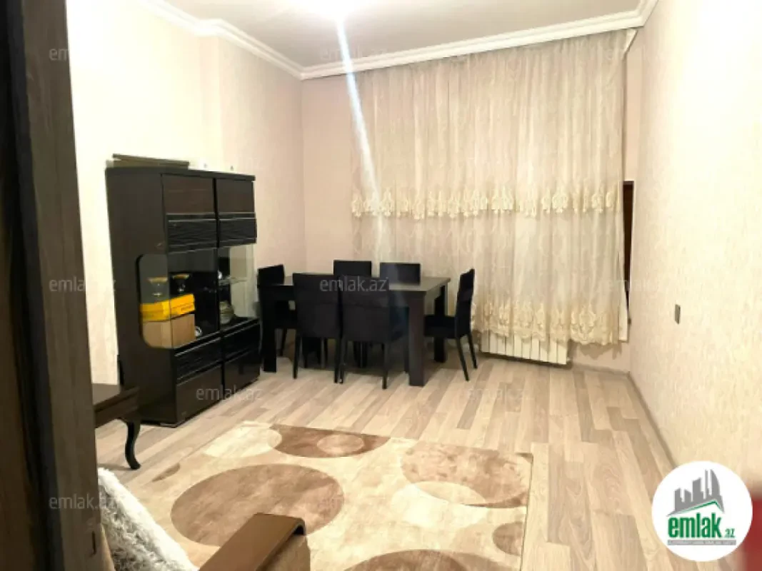 Satılır 2 otaqlı köhnə tikili 58 m²