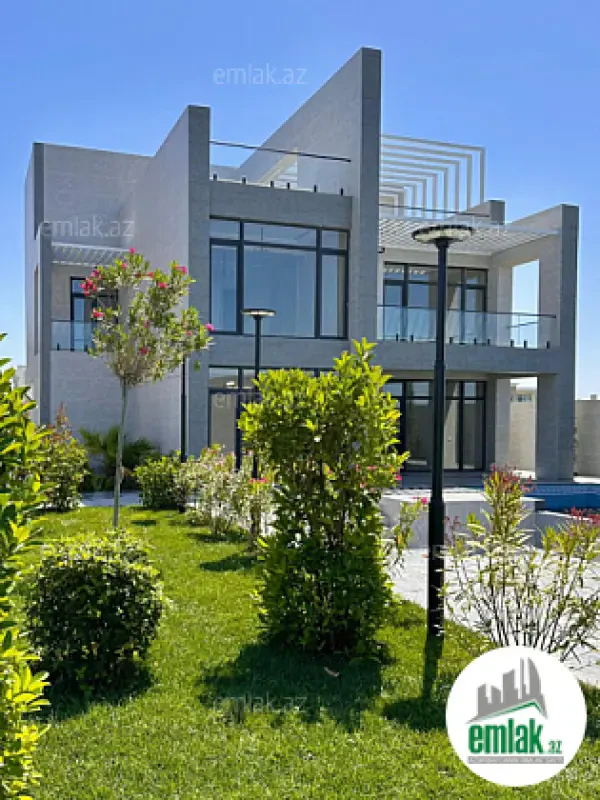 Satılır 7 otaqlı mənzil 410 m²