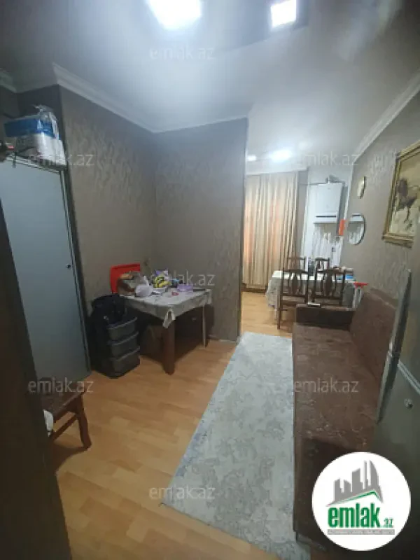 Satılır 3 otaqlı köhnə tikili 81 m²