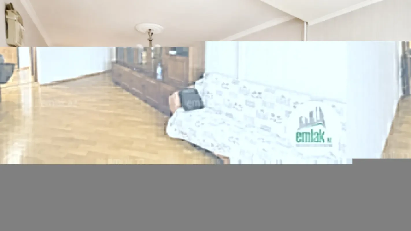 Satılır 2 otaqlı köhnə tikili 50 m²