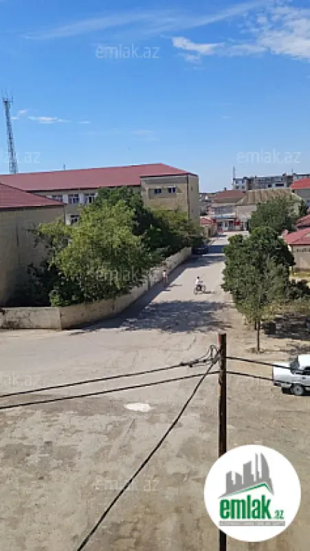 Satılır 4 otaqlı köhnə tikili 86 m²
