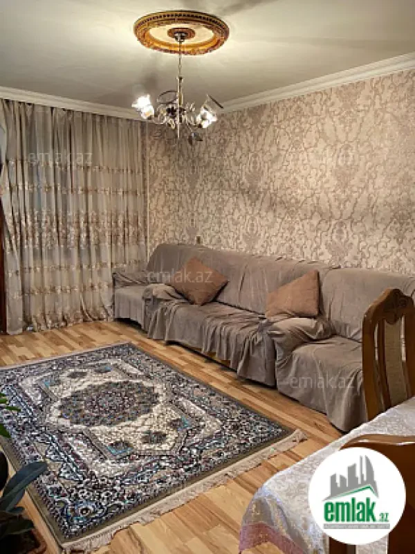 Satılır 2 otaqlı köhnə tikili 40 m²