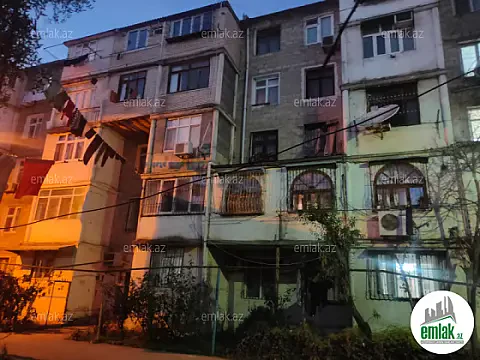 Satılır 2 otaqlı köhnə tikili 44 m² — Bakı 2 otaq 44.00 m²