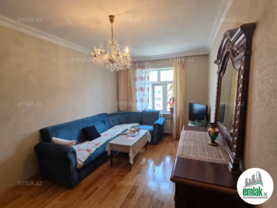 Satılır 3 otaqlı köhnə tikili 78 m²