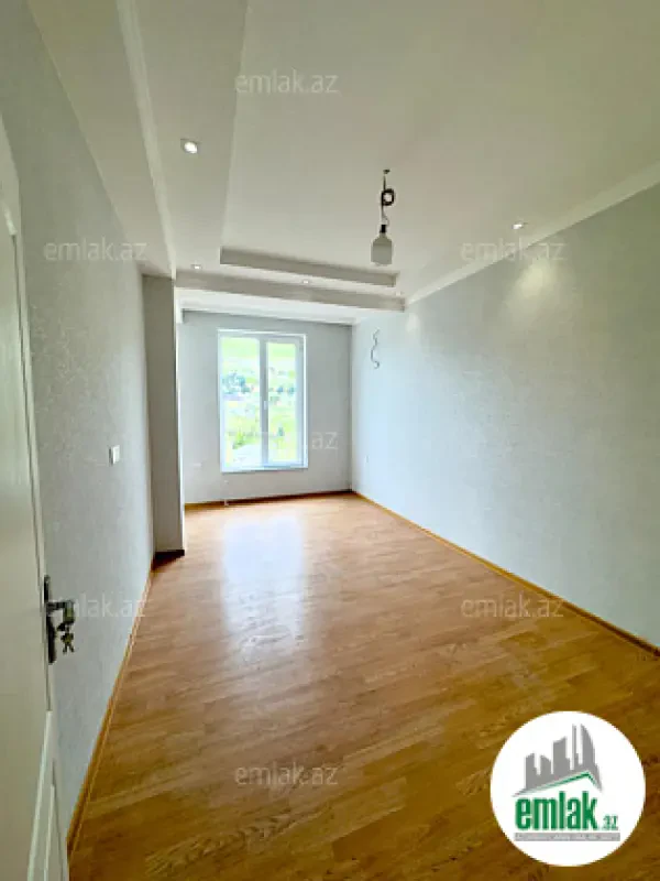 Satılır 3 otaqlı yeni tikili 75 m²