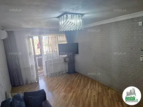Satılır 3 otaqlı köhnə tikili 90 m² — Bakı 3 otaq 90.00 m²